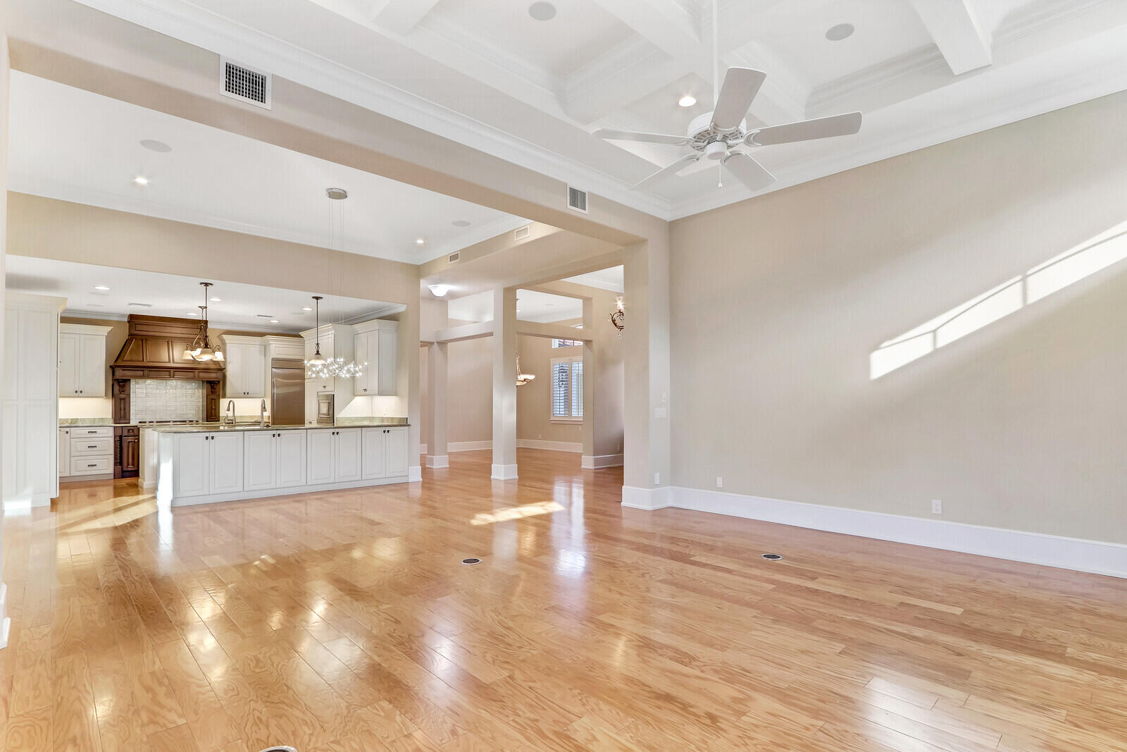 YACHT & COUNTRY CLUB OF STUART - Residential