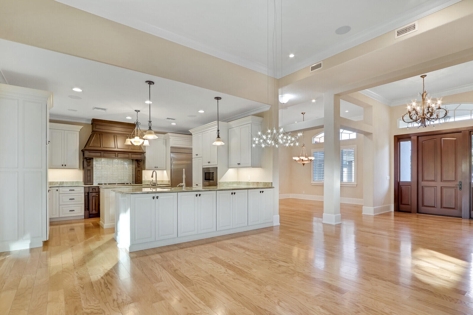 YACHT & COUNTRY CLUB OF STUART - Residential