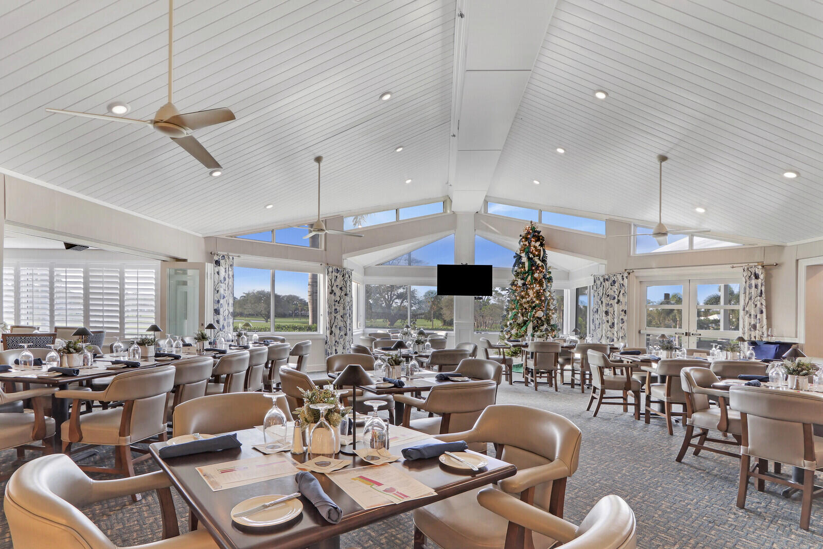 YACHT & COUNTRY CLUB OF STUART - Residential