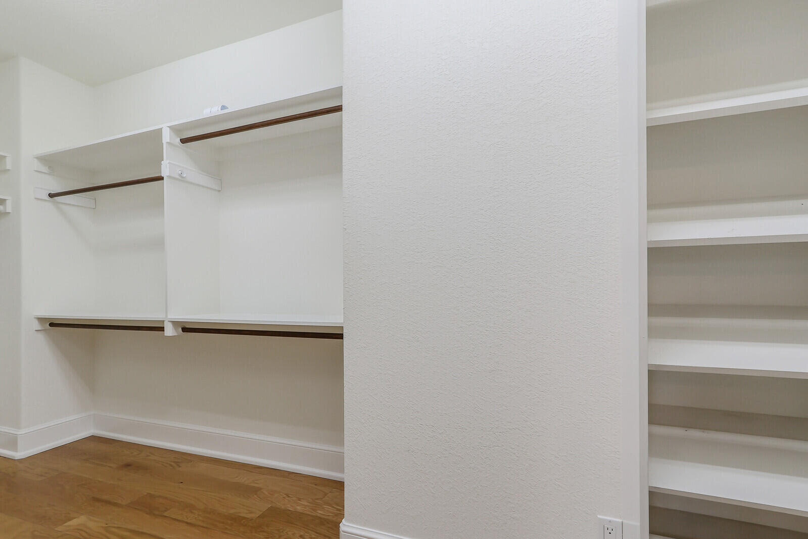 YACHT & COUNTRY CLUB OF STUART - Residential