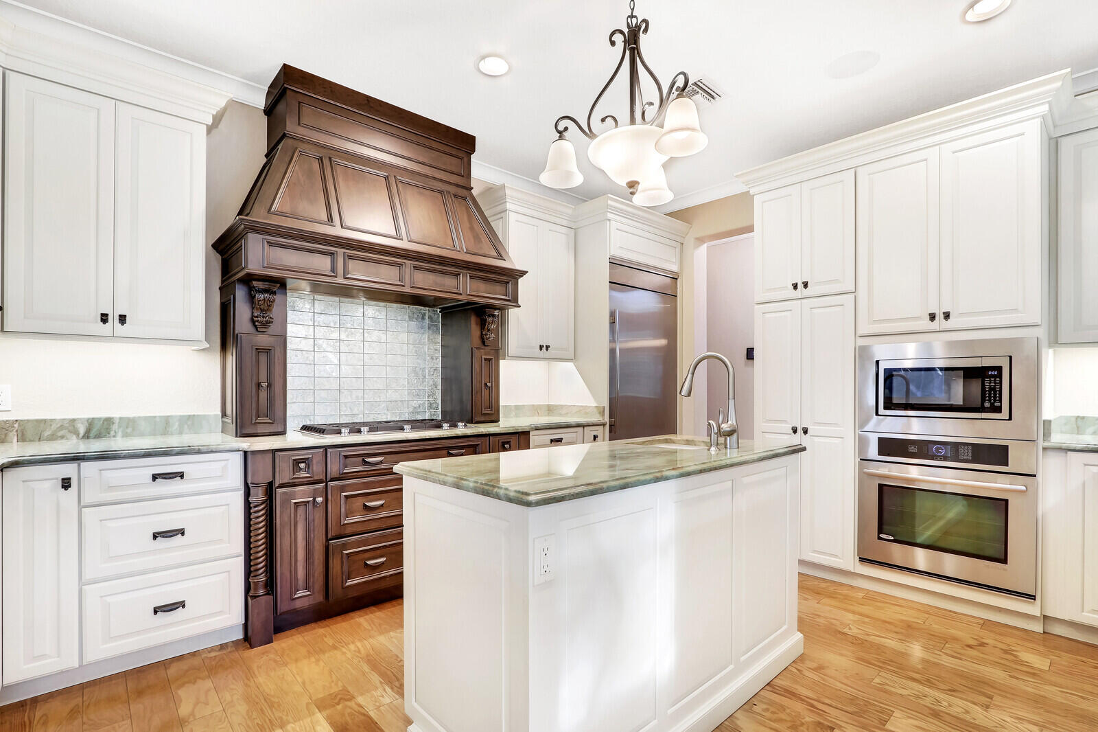 YACHT & COUNTRY CLUB OF STUART - Residential