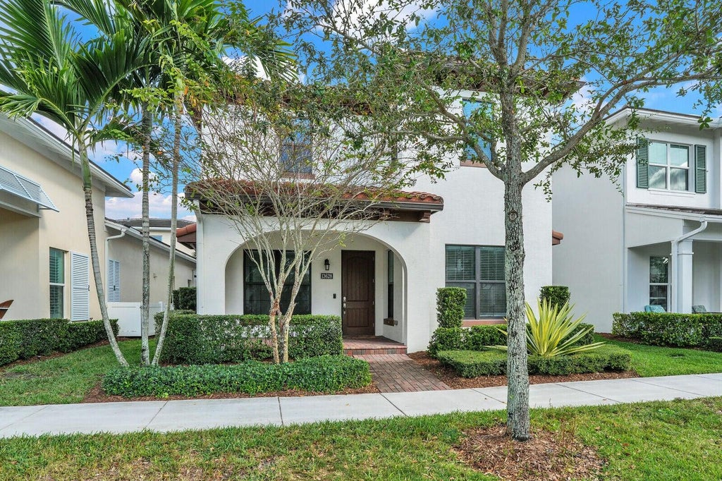 Photo of 13628 Dumont Road, Palm Beach Gardens, FL 33418 (MLS # R11154503)