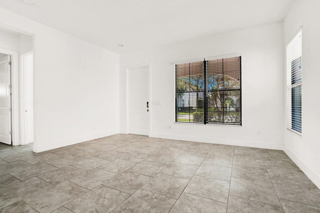 Photo of 13628 Dumont Road, Palm Beach Gardens, FL 33418 (MLS # R11154503)