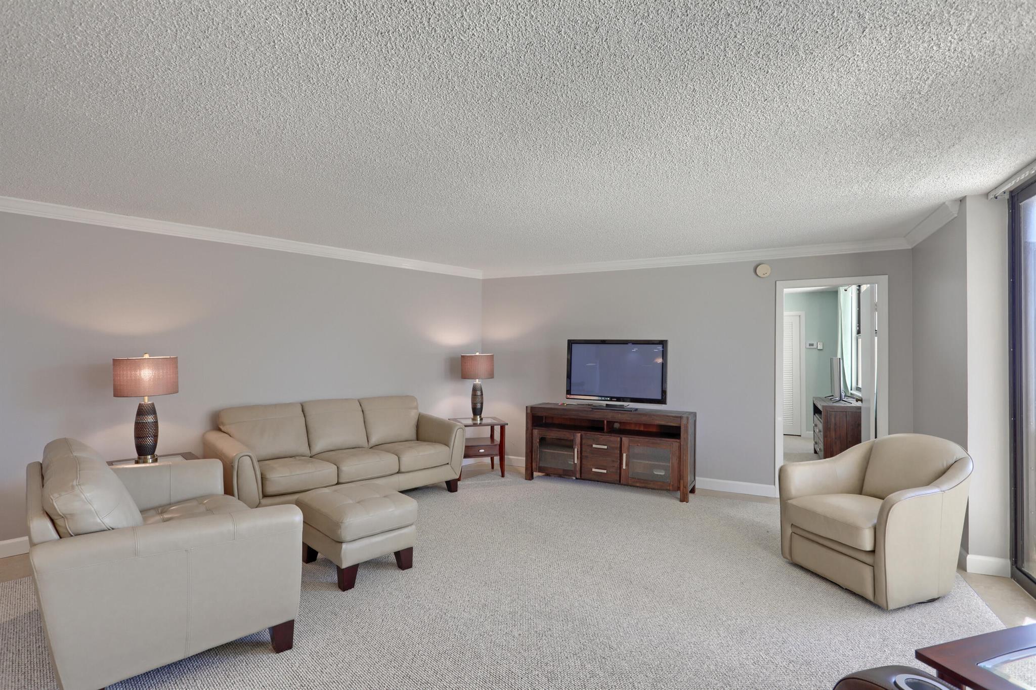 PHOENIX TOWERS CONDO - Residential