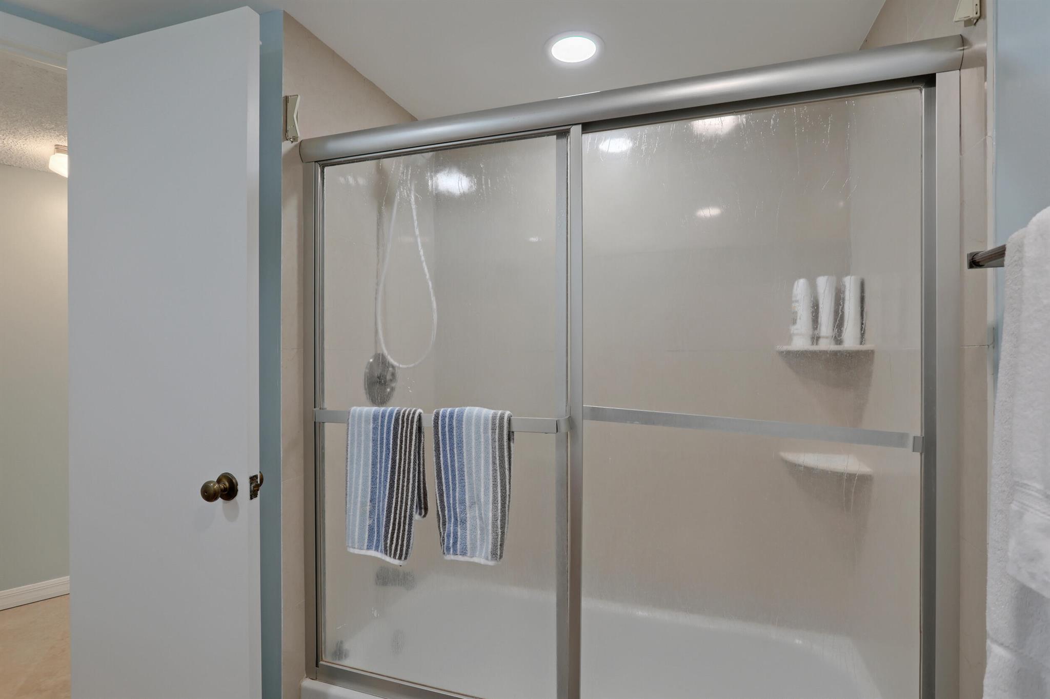 PHOENIX TOWERS CONDO - Residential