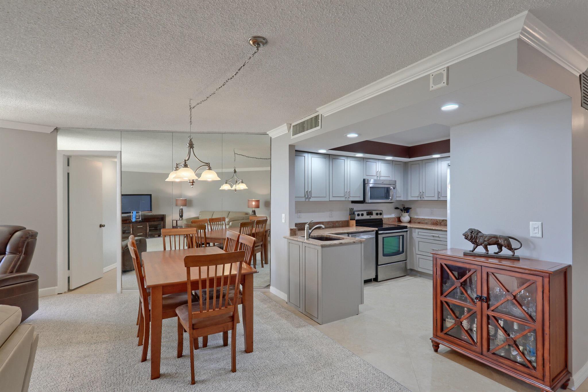 PHOENIX TOWERS CONDO - Residential