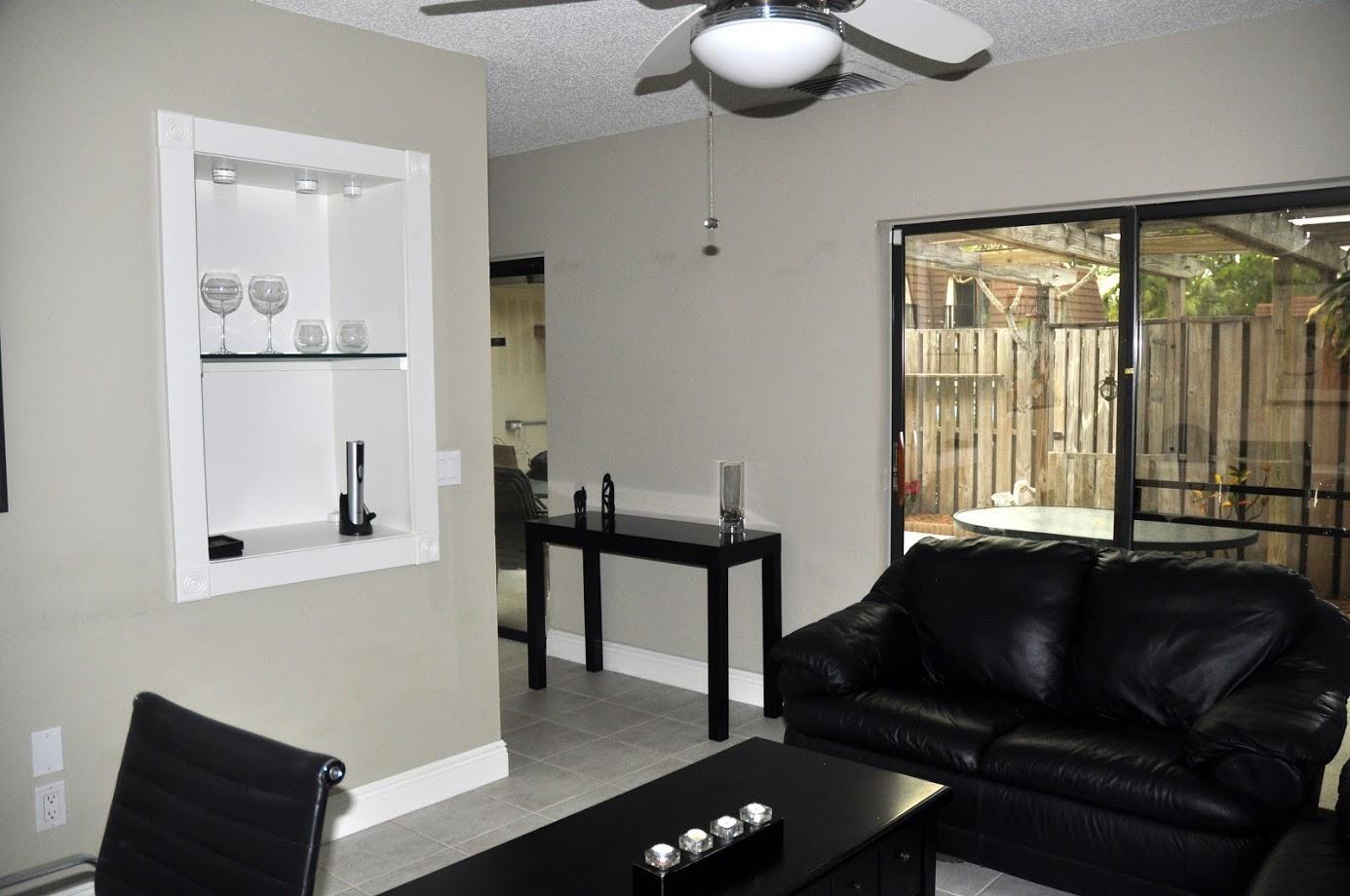 GARDEN LAKES AND GARDEN SQUARE SHOPS - Residential Lease