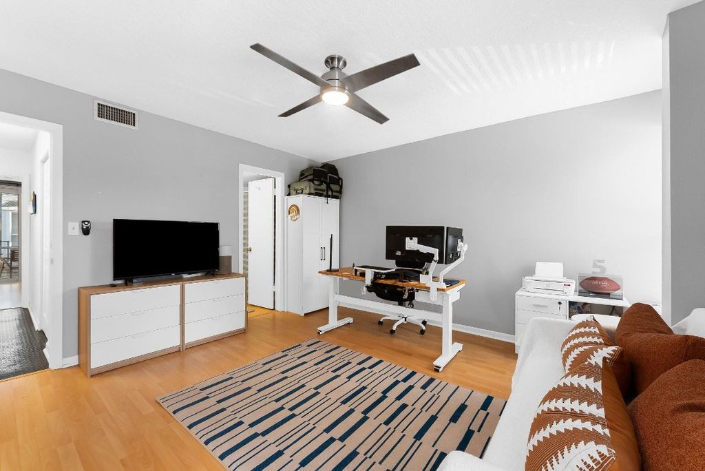 Photo of 656 Kensington Place #12b, Fort Lauderdale, FL 33305 (MLS # F10546627)