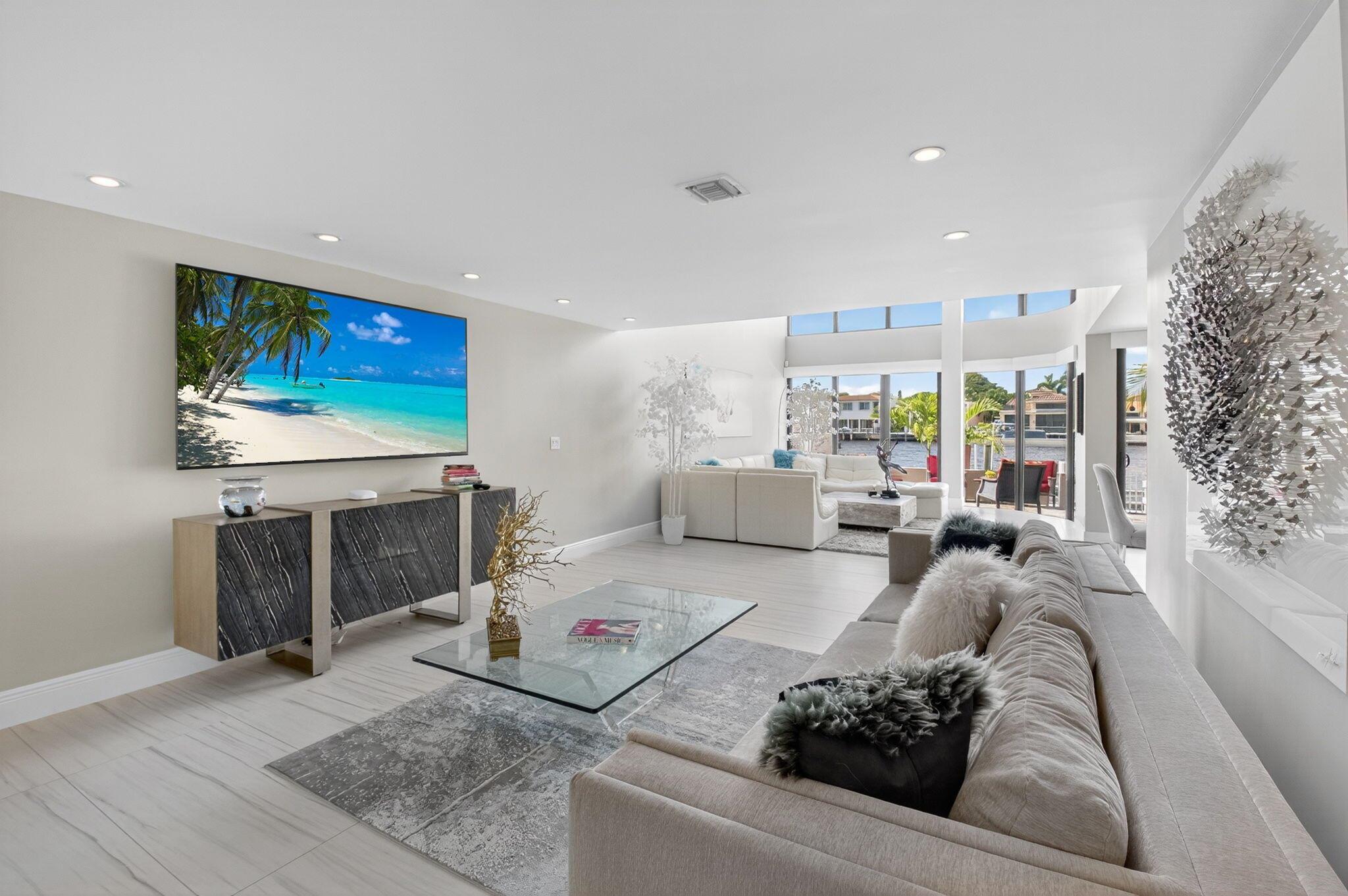 TRAFALGAR OF HIGHLAND BEA - Residential