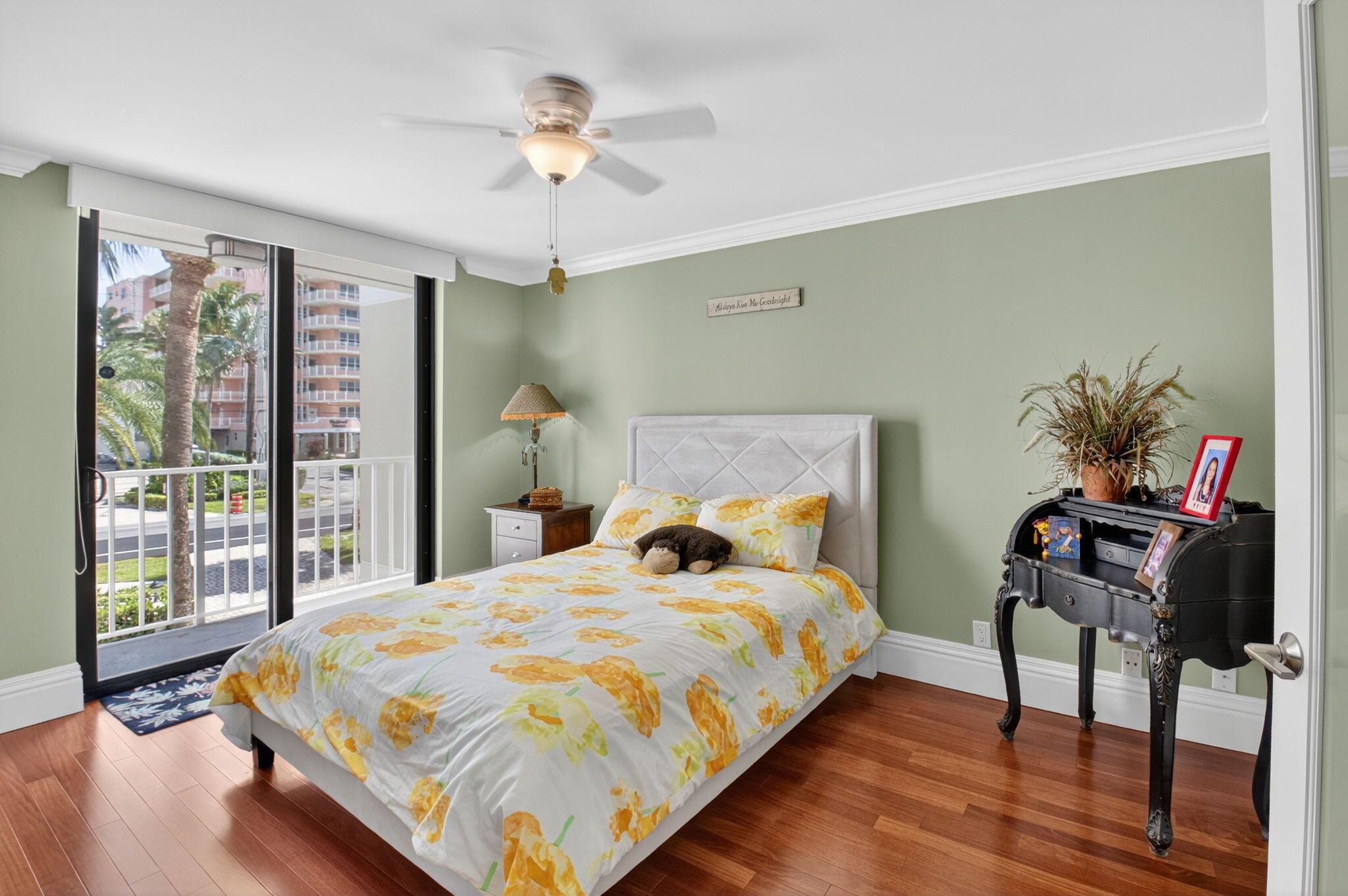 TRAFALGAR OF HIGHLAND BEA - Residential