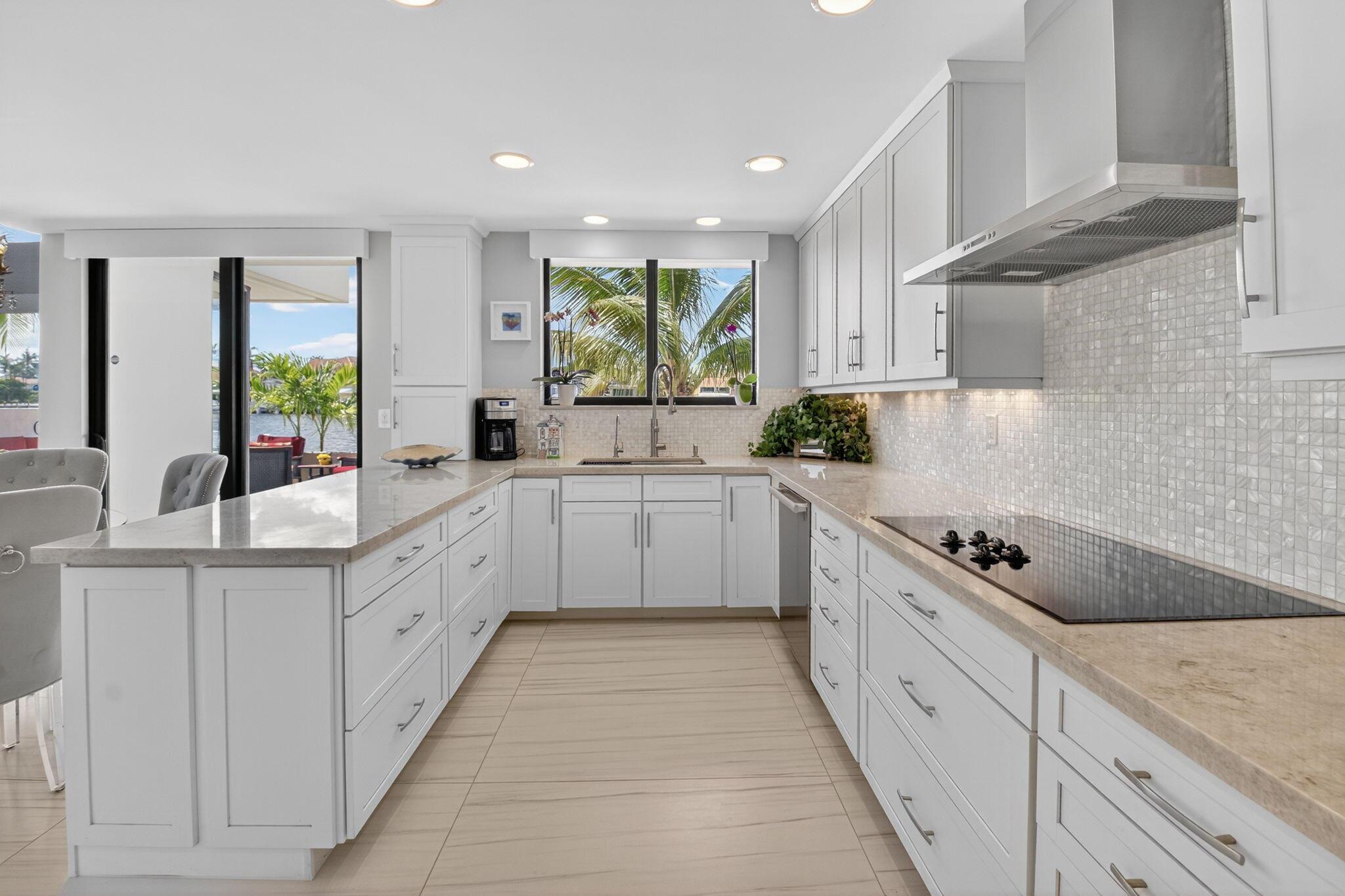 TRAFALGAR OF HIGHLAND BEA - Residential