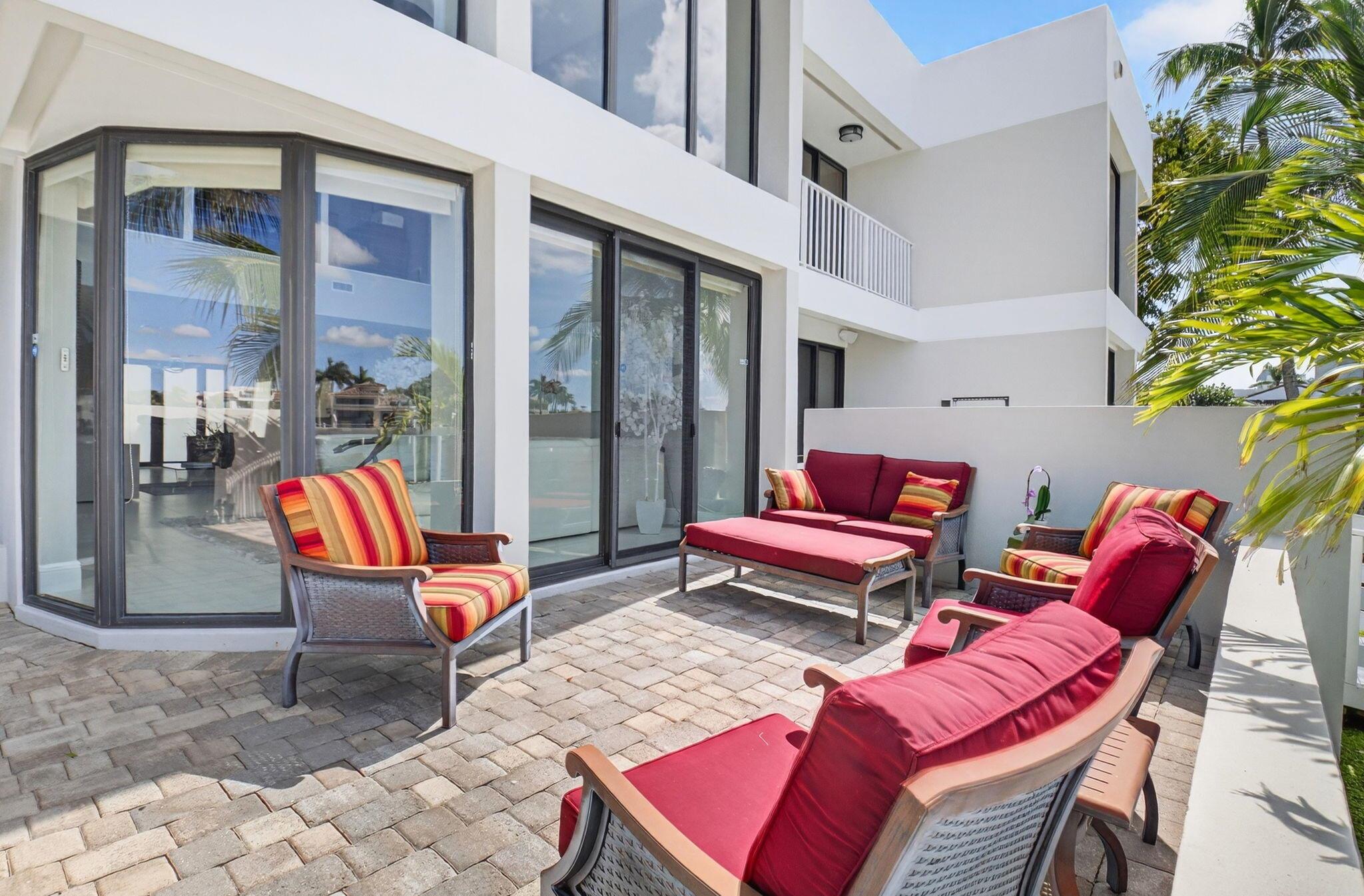 TRAFALGAR OF HIGHLAND BEA - Residential