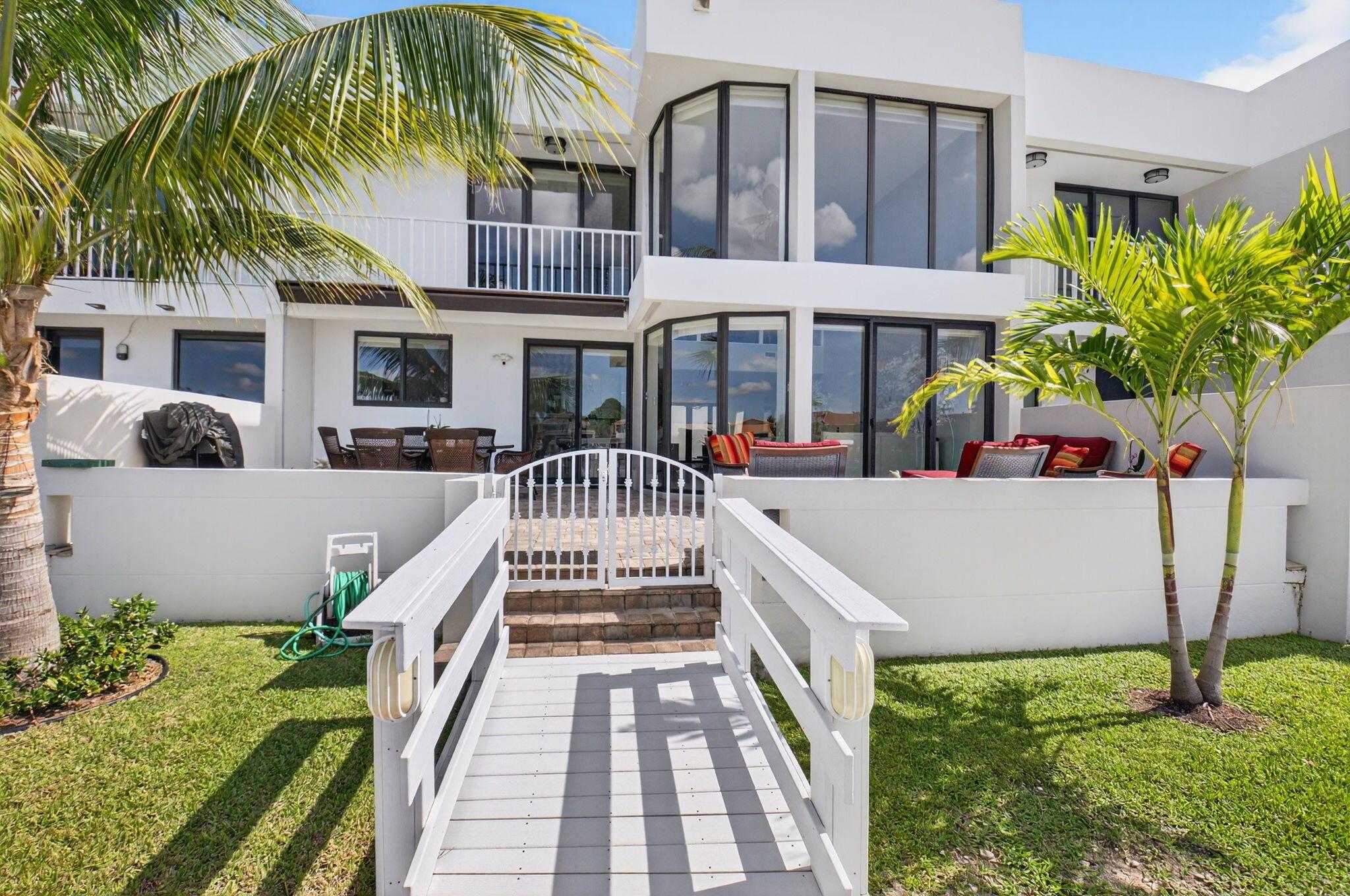 TRAFALGAR OF HIGHLAND BEA - Residential