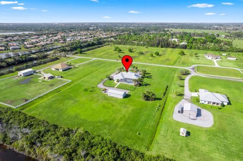 8135 White Fences Lane Vero Beach FL 32968