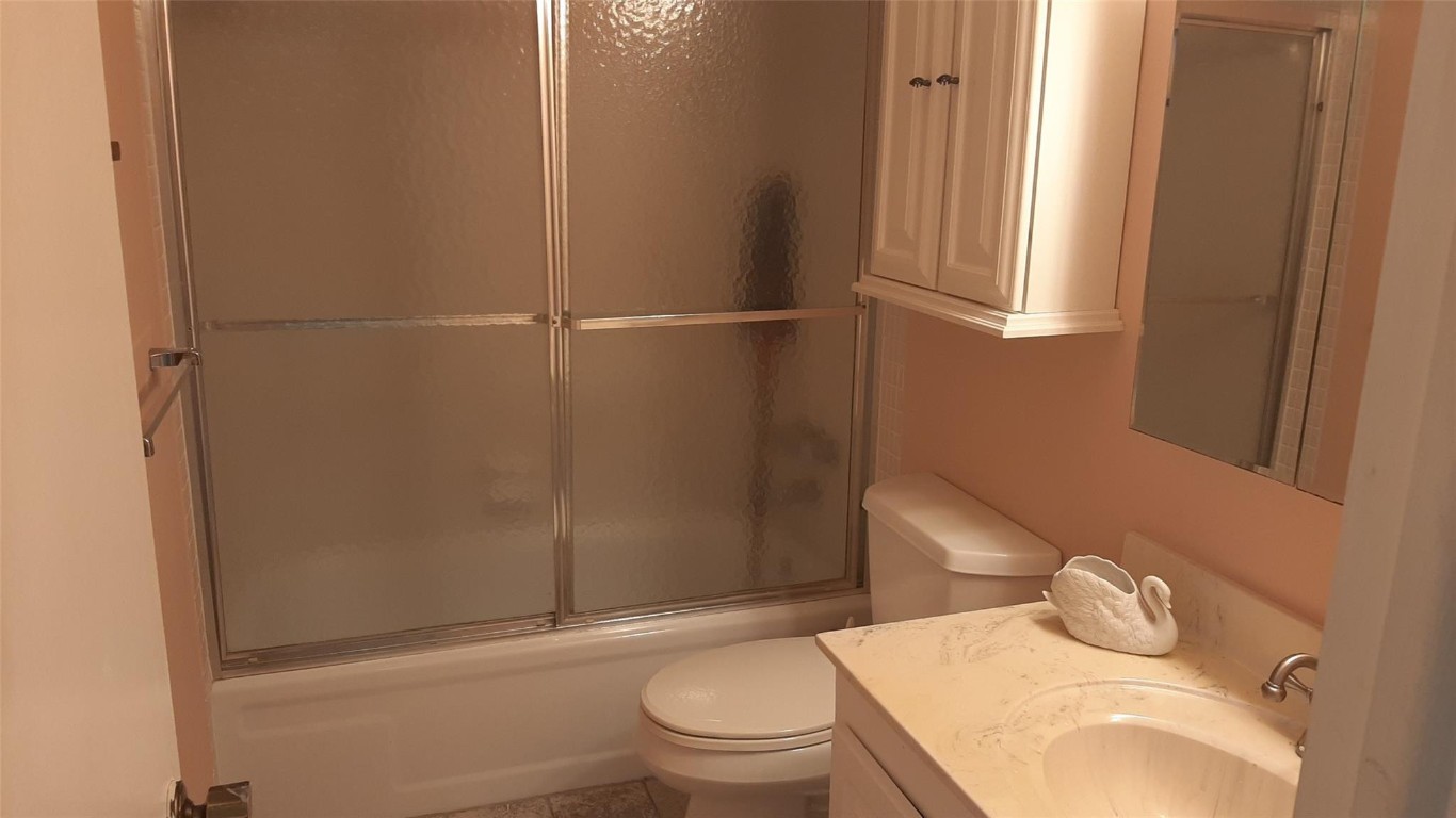 CARRIAGE HILLS - Residential