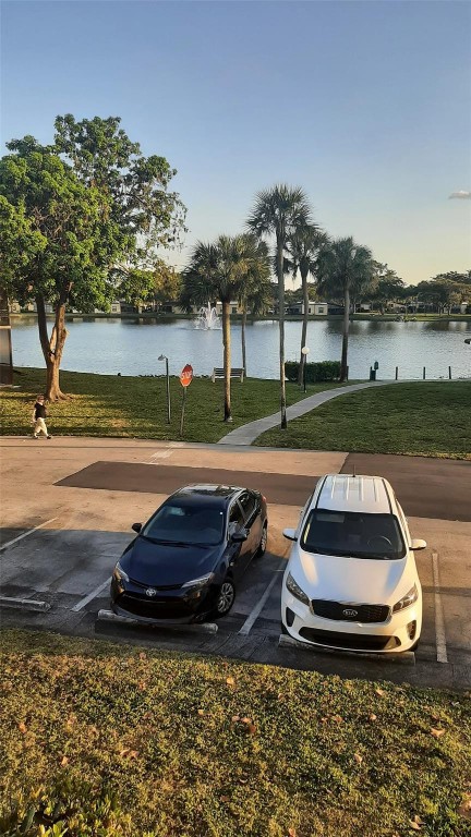 CARRIAGE HILLS - Residential