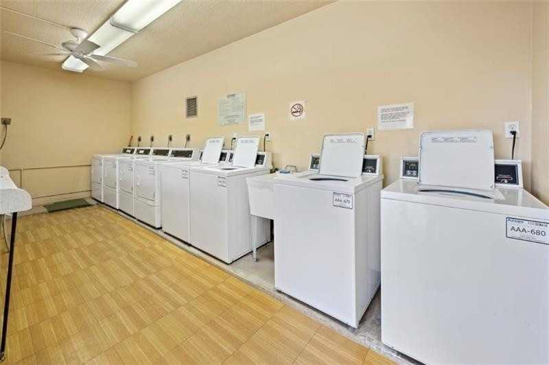 CARRIAGE HILLS - Residential