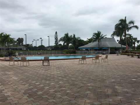 A home in Deerfield Beach