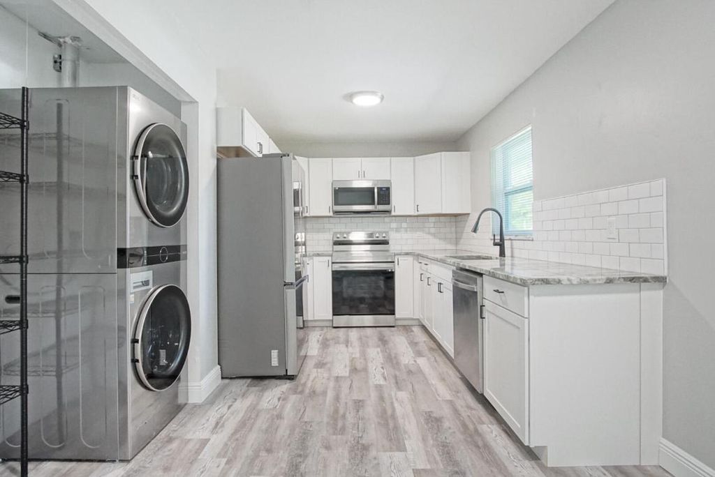 Photo of 2111 Jacobs Road, Fort Pierce, FL 34982 (MLS # R10996739)