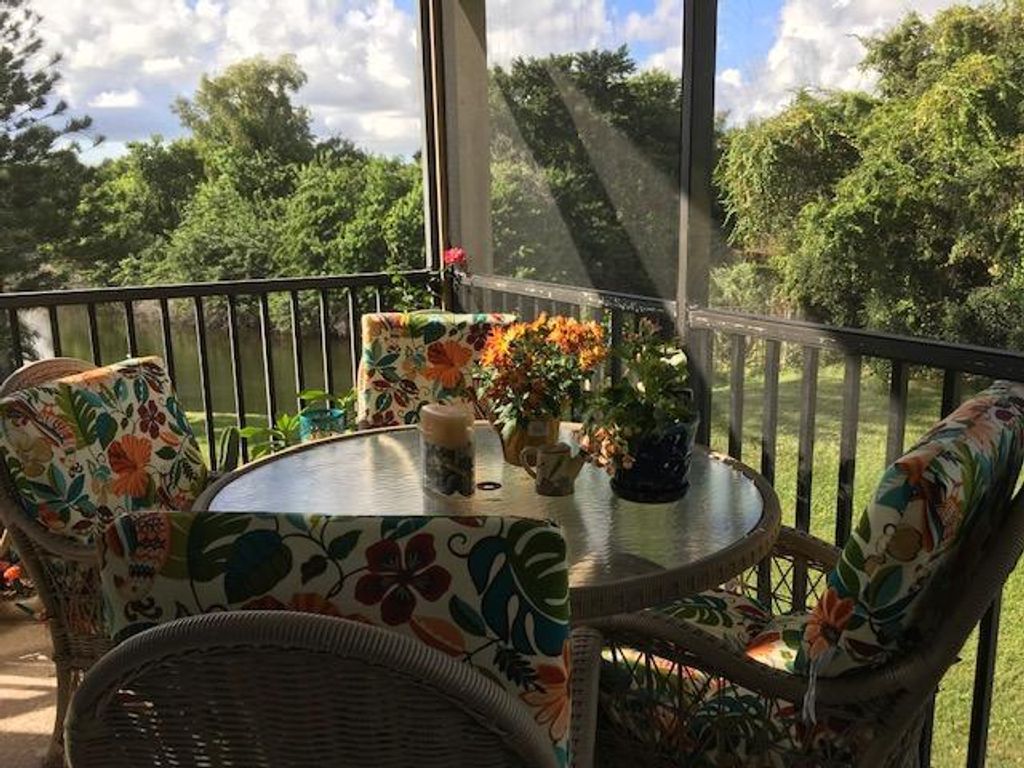 Photo of 11811 Avenue Of P G A #1-2c, Palm Beach Gardens, FL 33418 (MLS # R10693787)