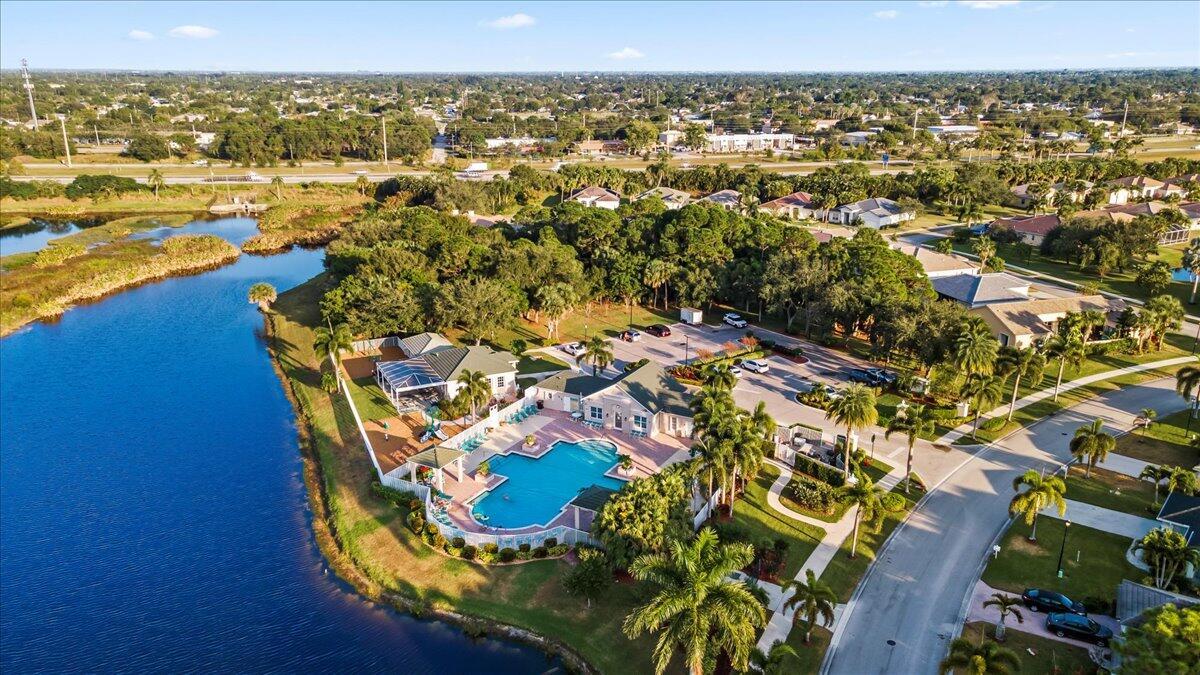 Lake Forest at St Lucie W - Residential