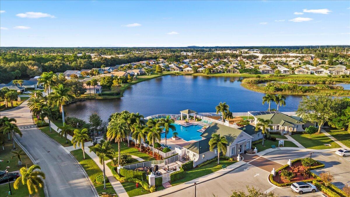Lake Forest at St Lucie W - Residential