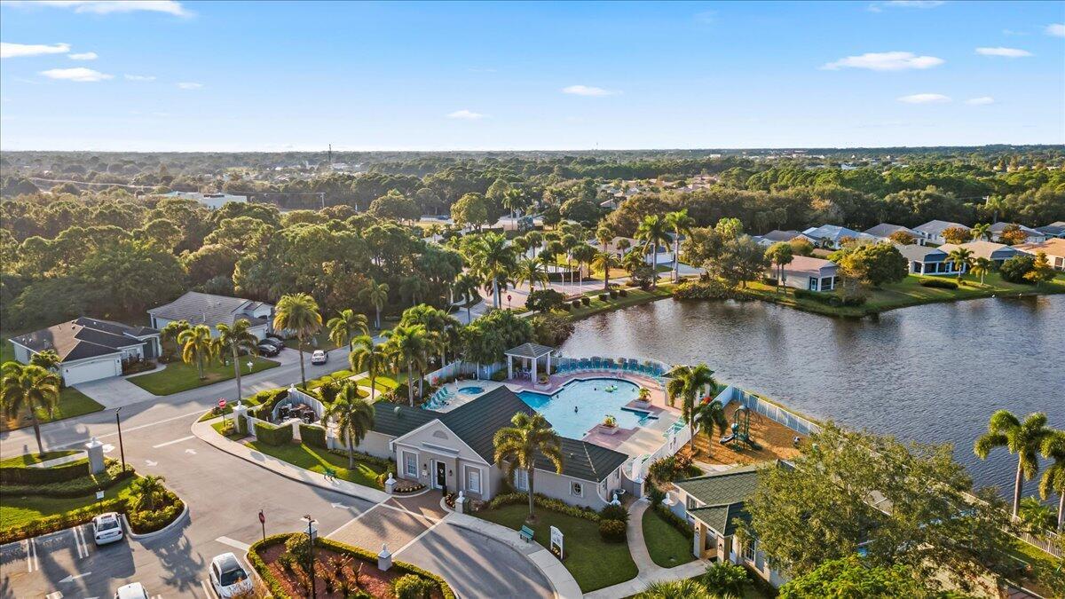 Lake Forest at St Lucie W - Residential