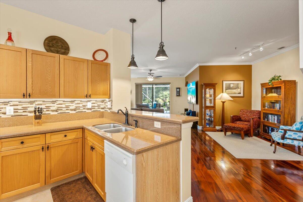 Lake Forest at St Lucie W - Residential