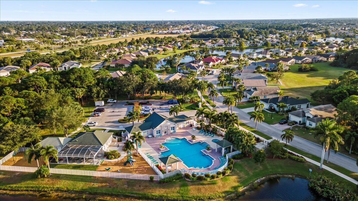Lake Forest at St Lucie W - Residential