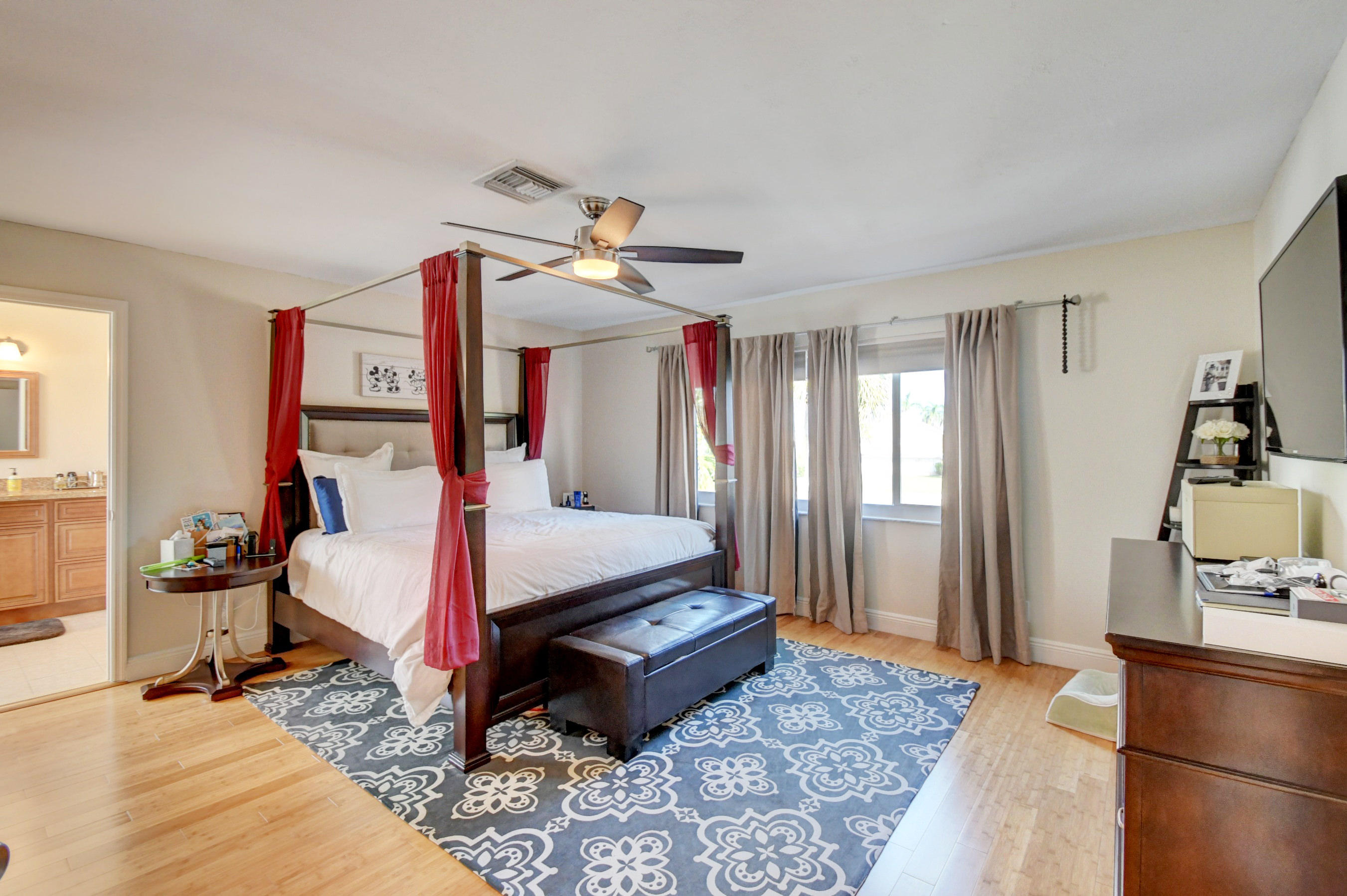 BOCA CHASE - IMPRESSIONS I - Residential