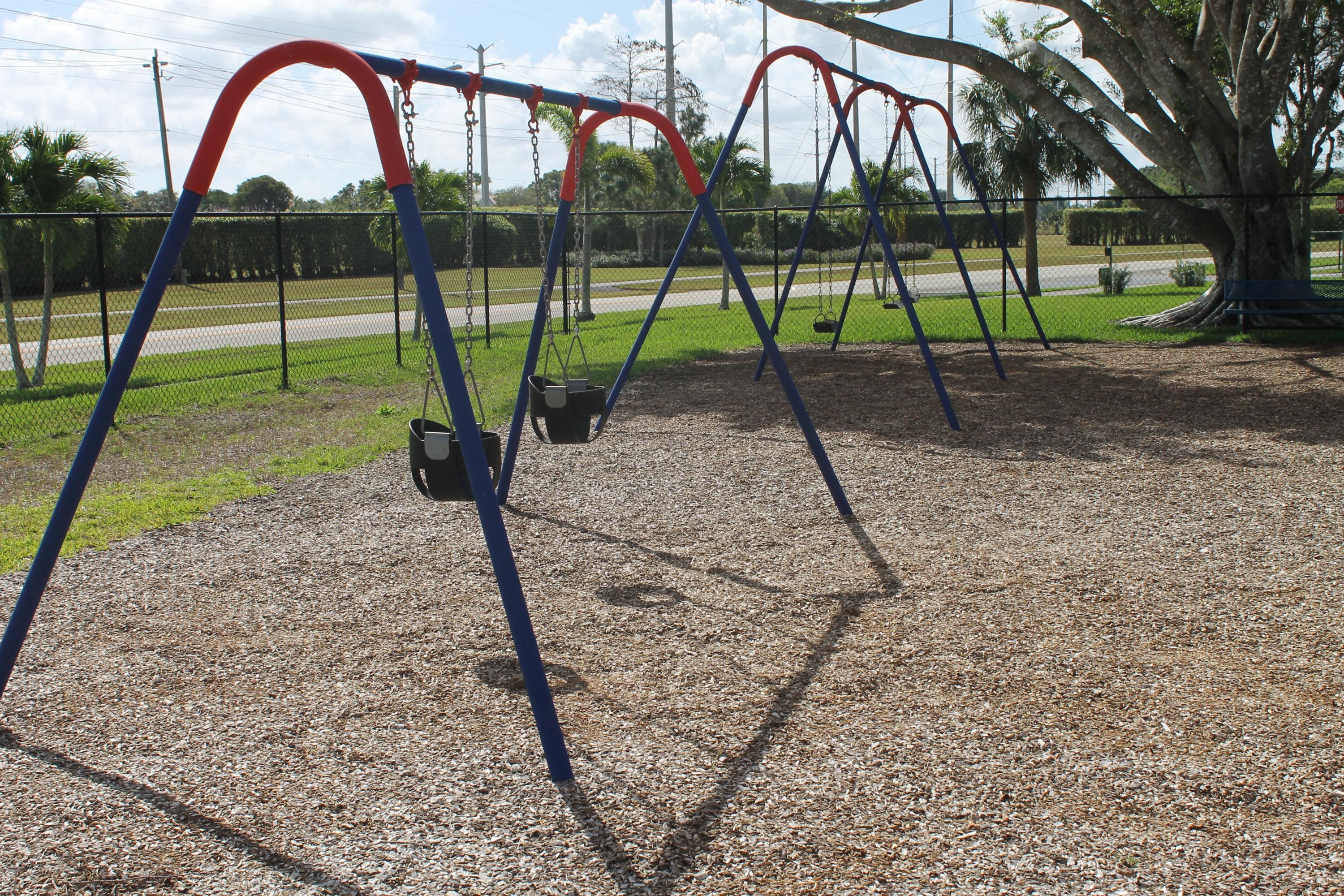 BOCA CHASE - IMPRESSIONS I - Residential