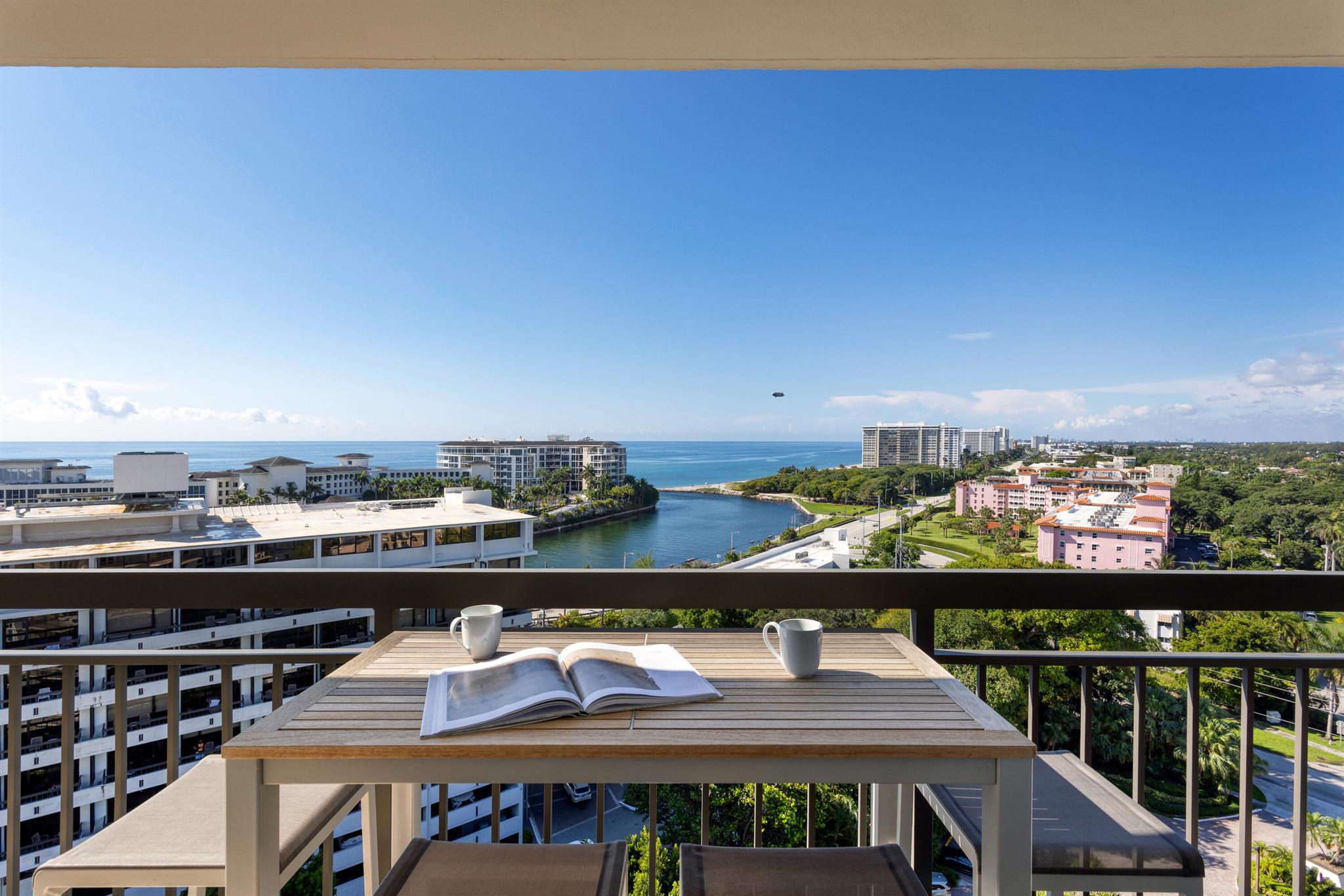 CARLTON - Residential