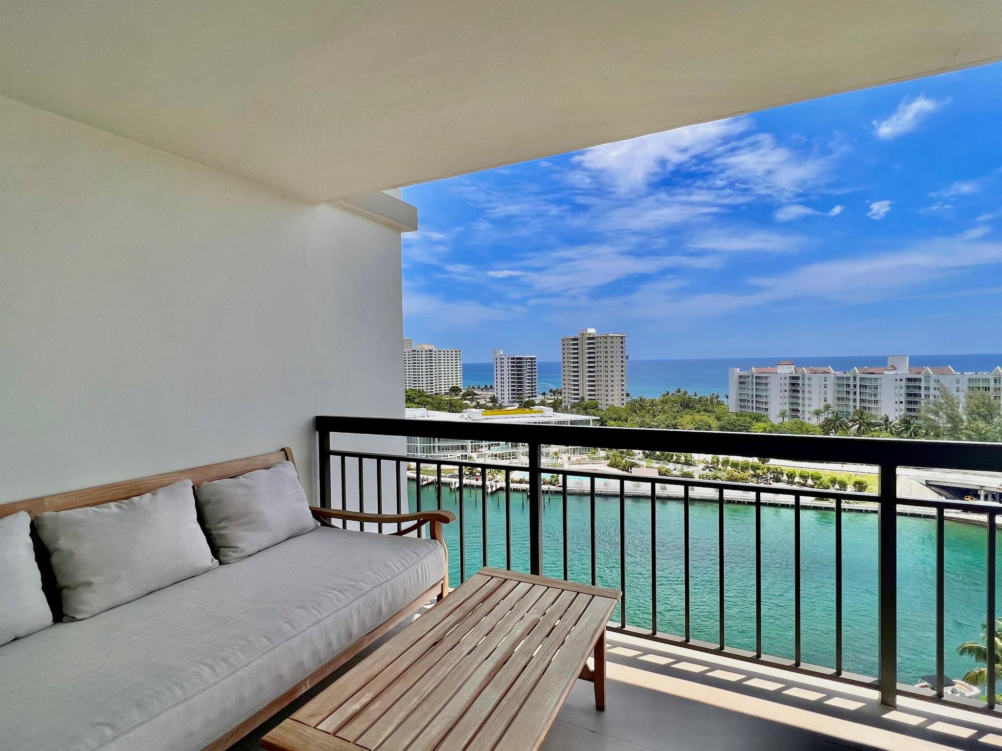 CARLTON - Residential