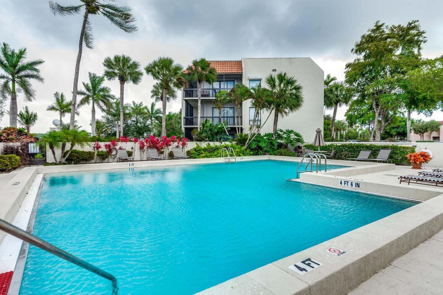 LANDS OF THE PRESIDENT CONDO 8 - Residential Lease