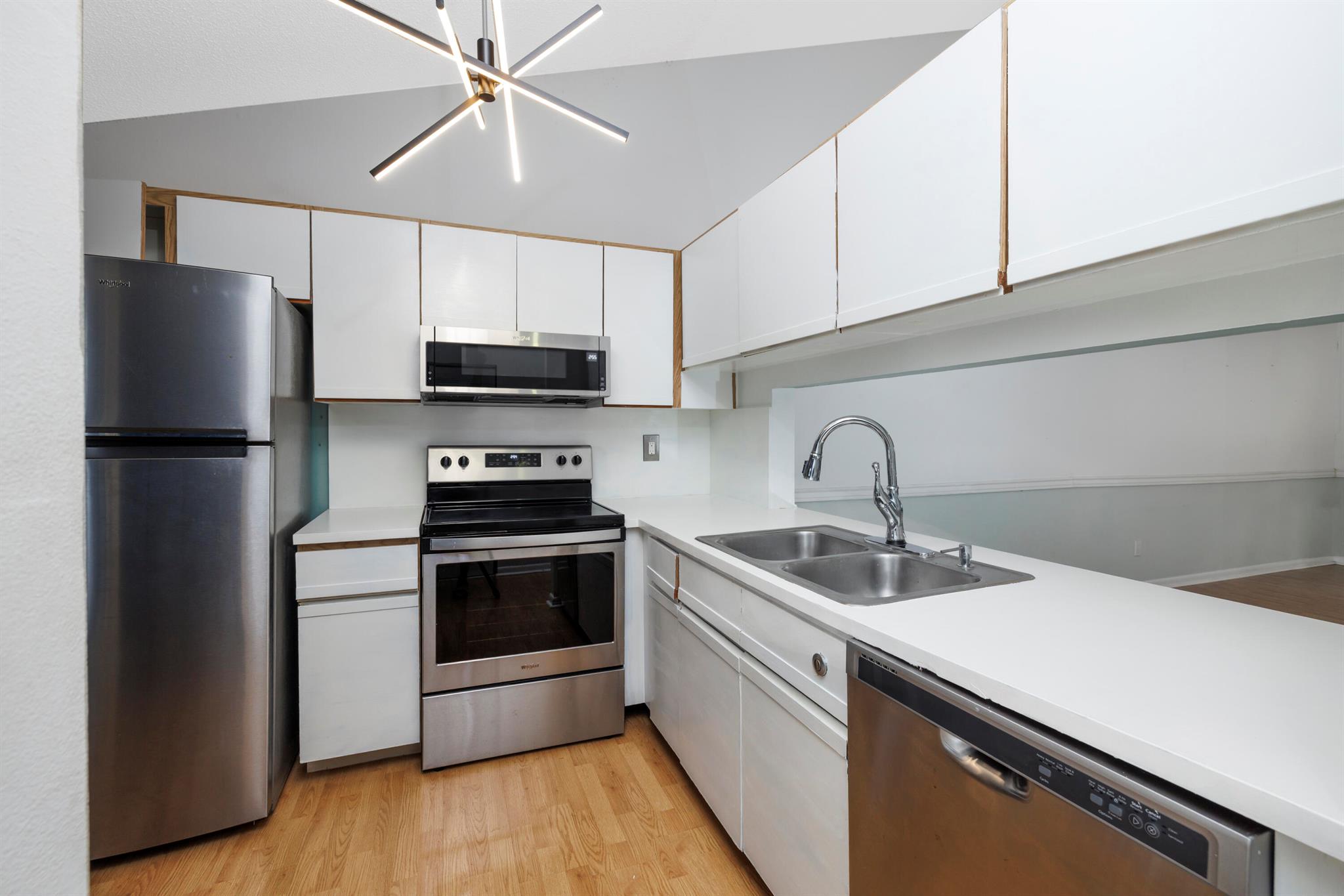 BEACON 21 CONDO - Residential