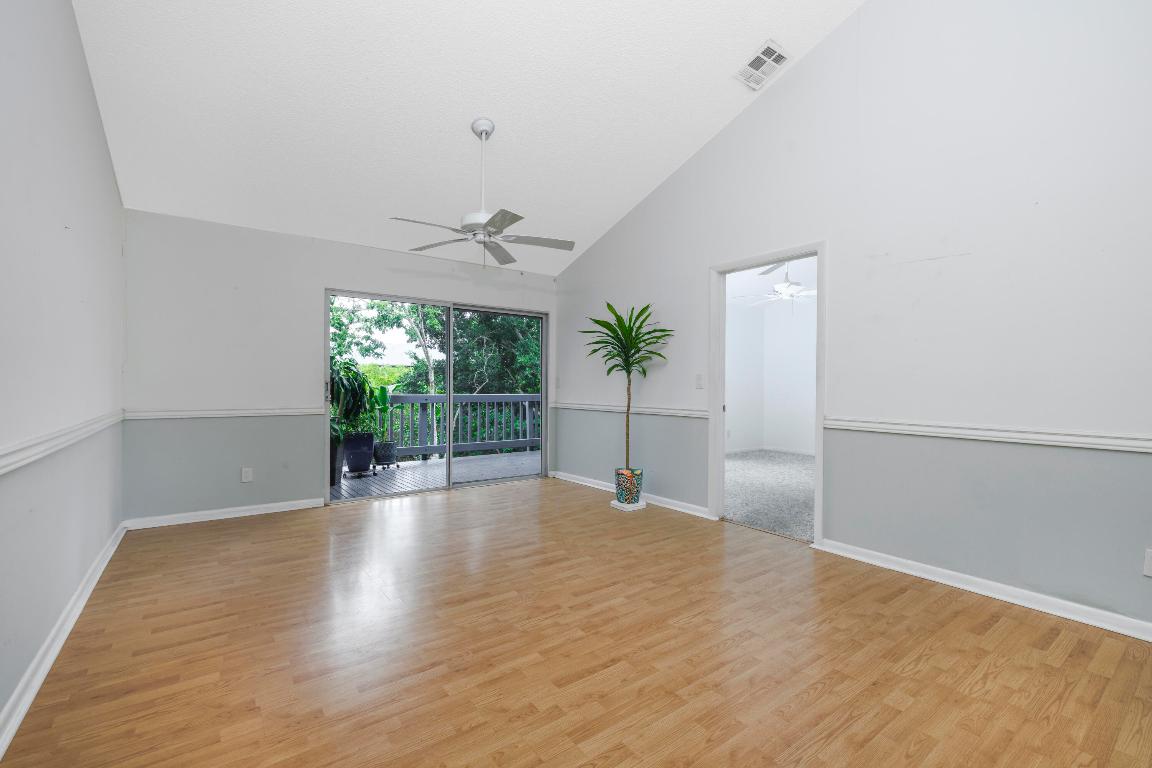 BEACON 21 CONDO - Residential