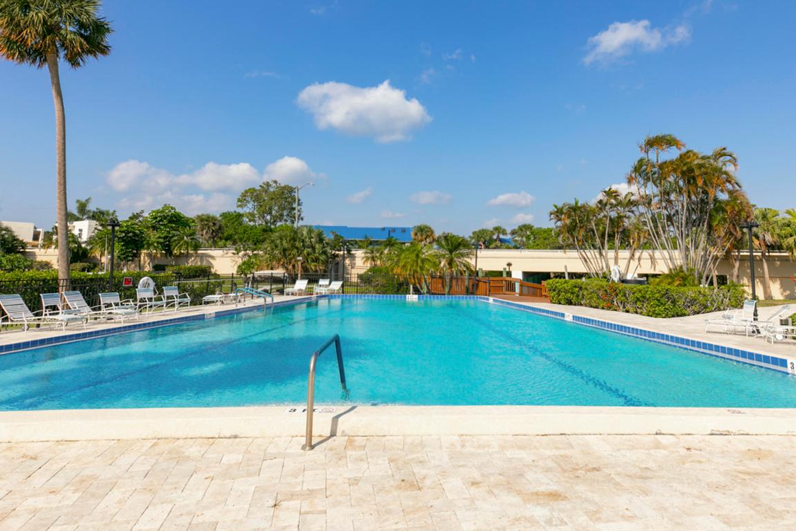 BEACON 21 CONDO - Residential