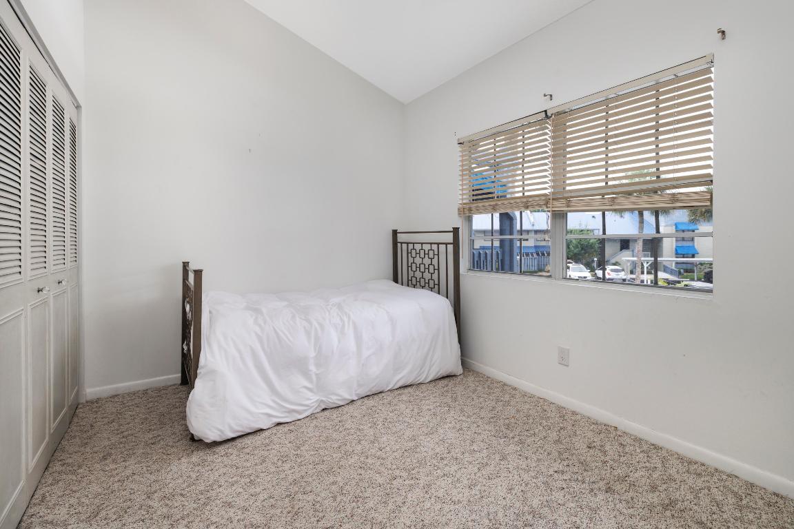 BEACON 21 CONDO - Residential