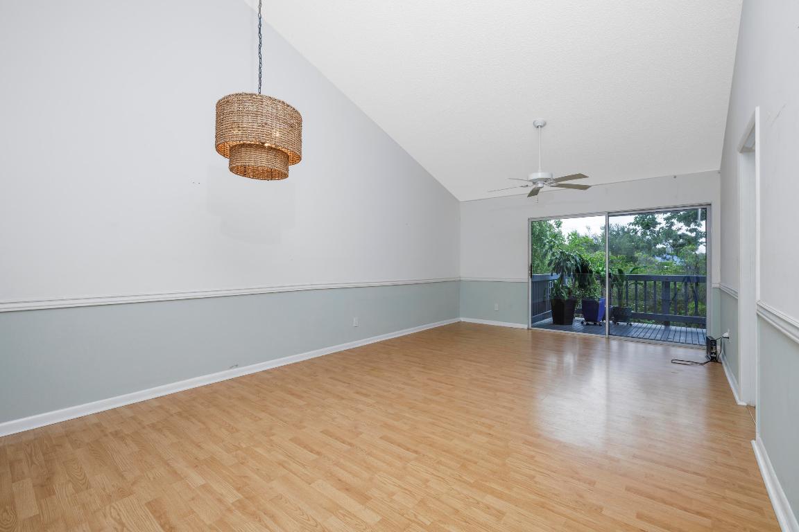 BEACON 21 CONDO - Residential