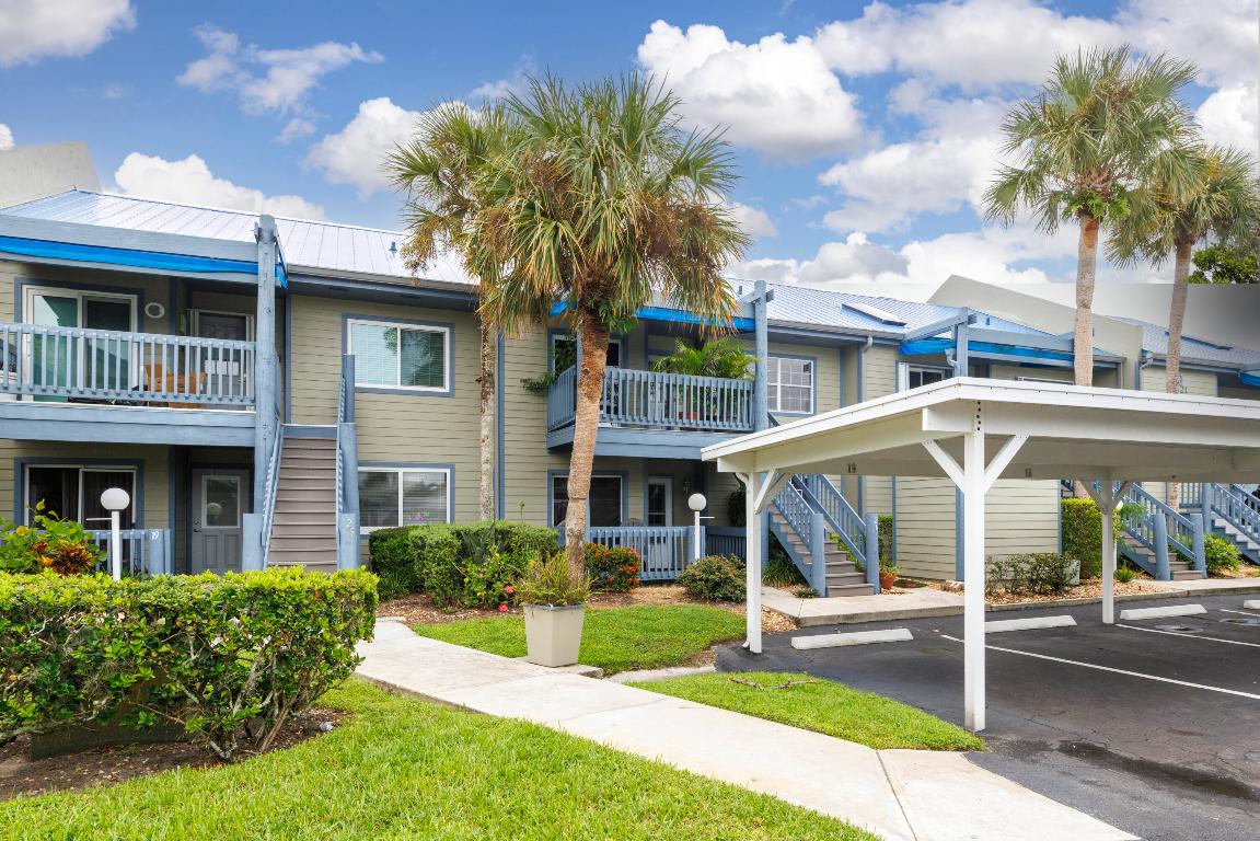 1421 NE 14th Court Q-26