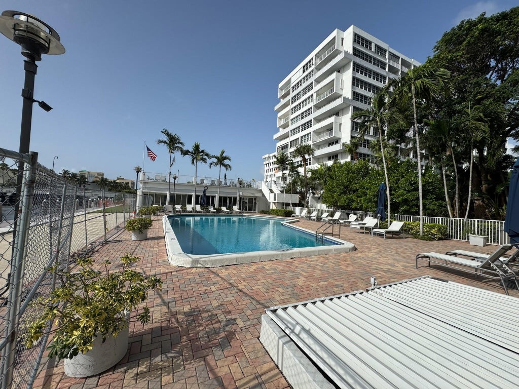 Photo of 1160 N FEDERAL Highway #315, Fort Lauderdale, FL 33304 (MLS # B26059700)
