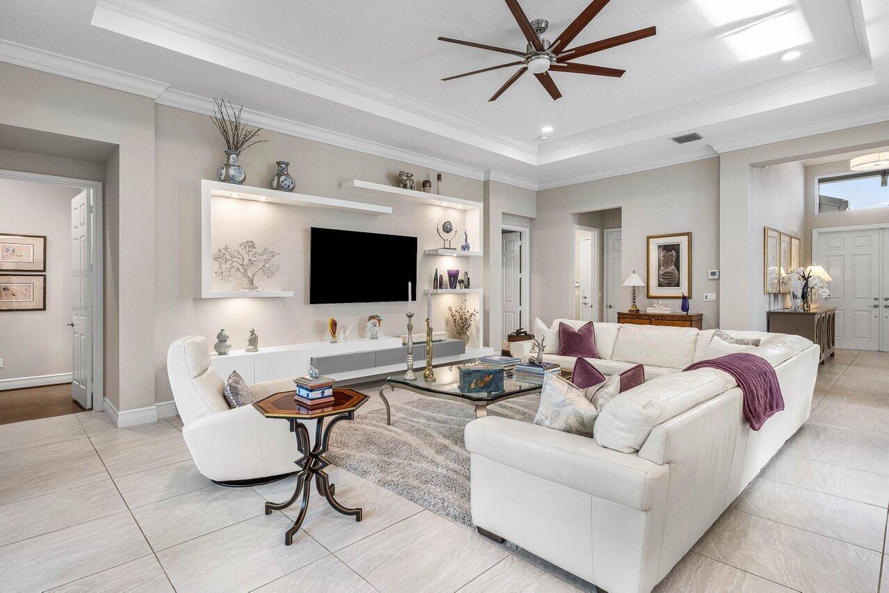 VALENCIA BAY - Residential