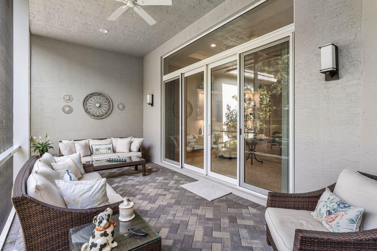 VALENCIA BAY - Residential