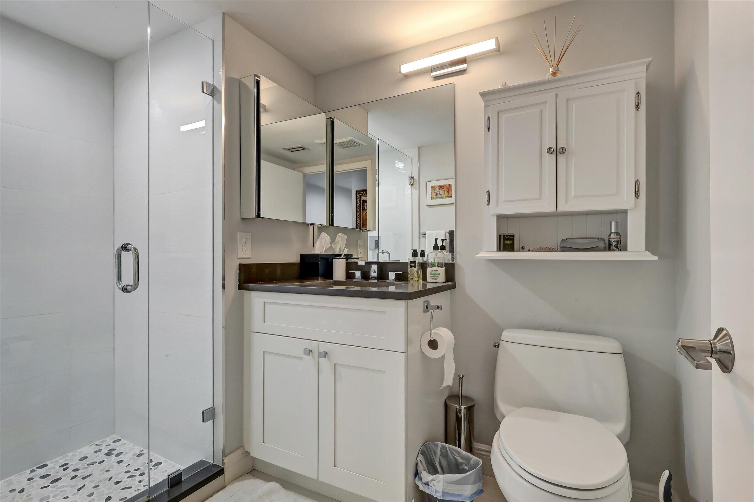 STRATFORD AT HUNTERS RUN CONDO - Residential