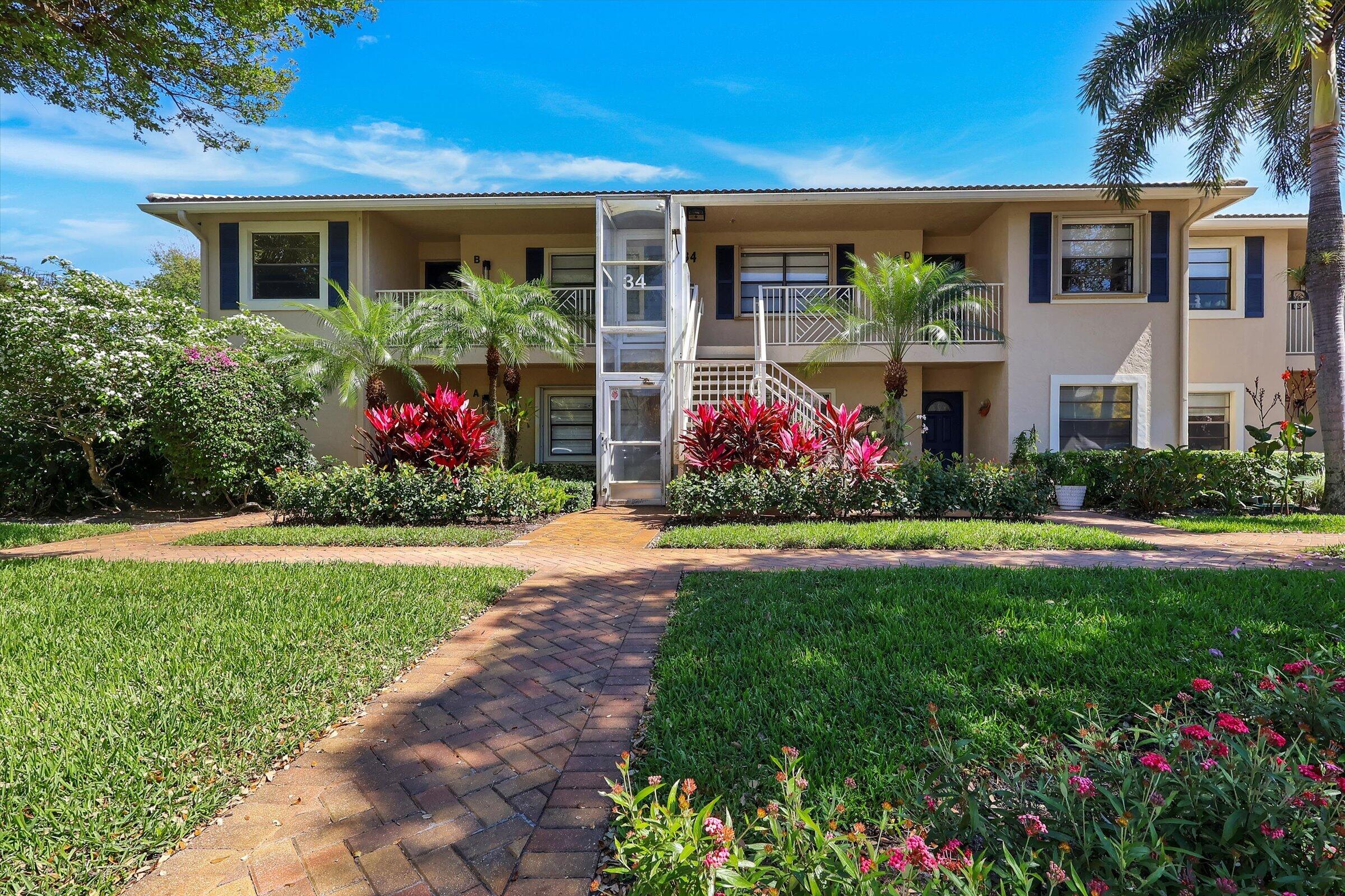 STRATFORD AT HUNTERS RUN CONDO - Residential