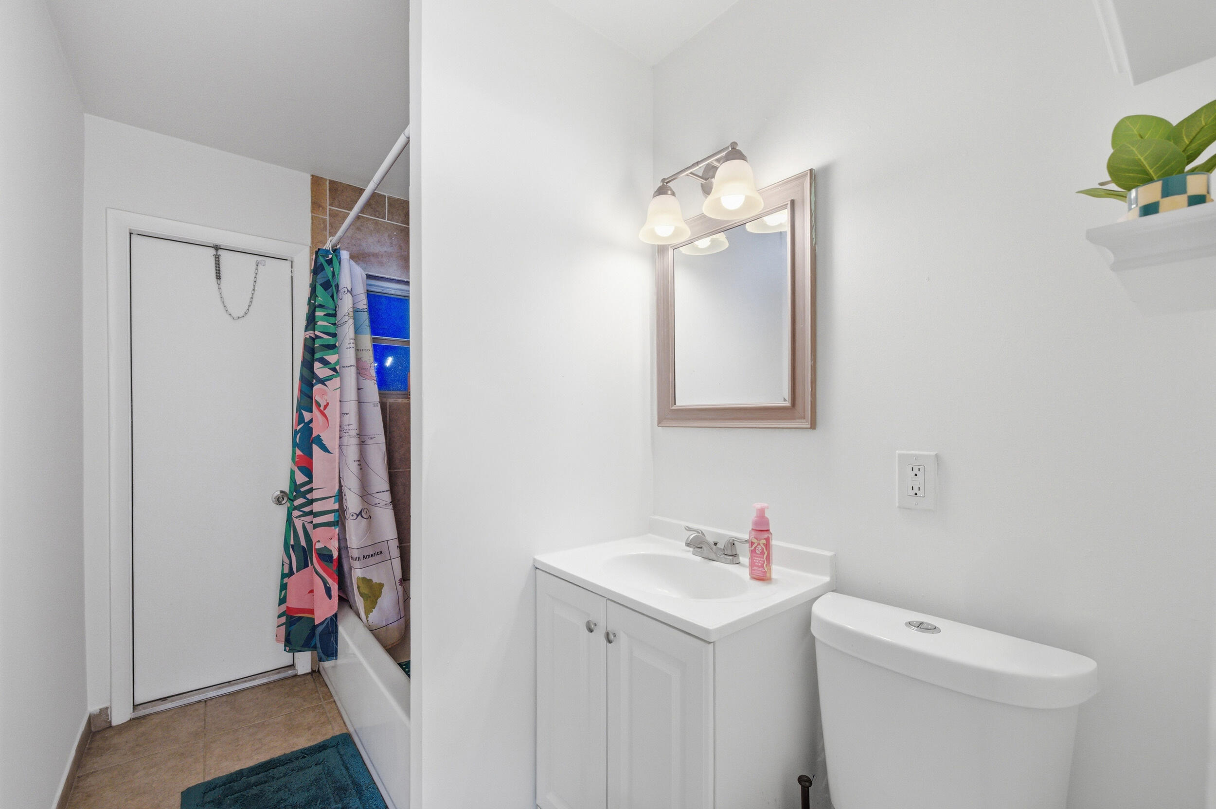 FOREST HILL VILLAGE 7 - Residential