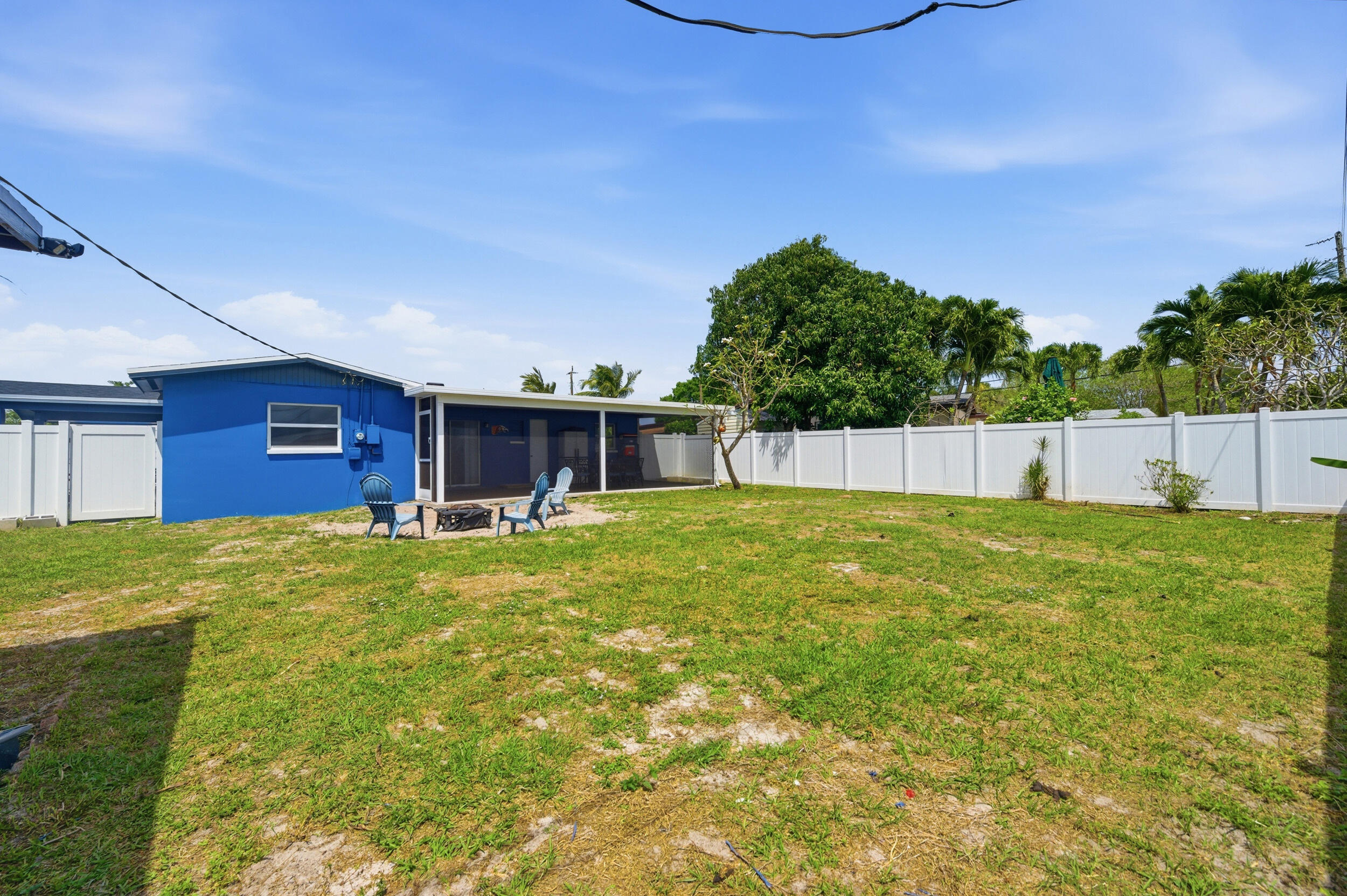 FOREST HILL VILLAGE 7 - Residential