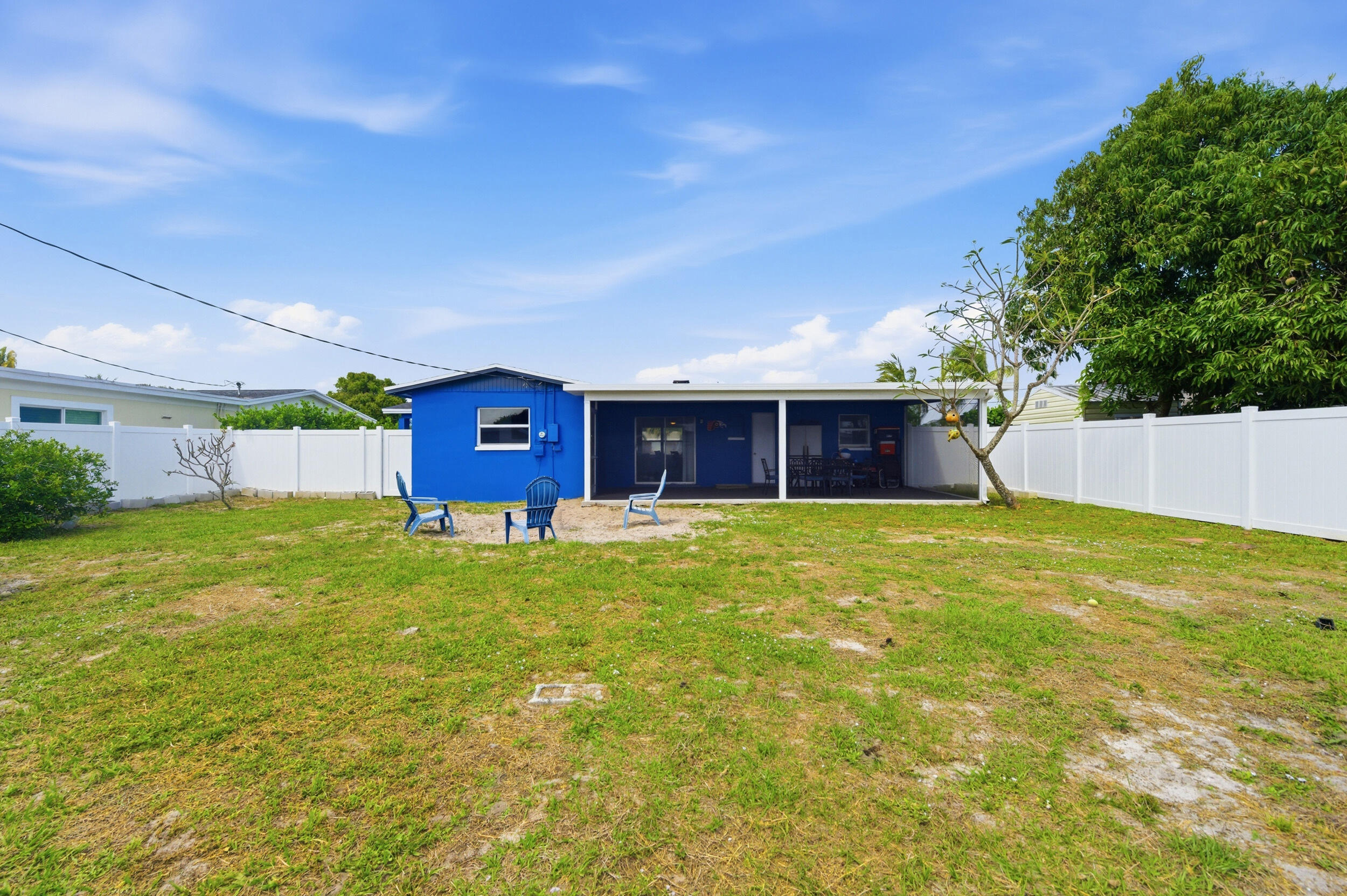 FOREST HILL VILLAGE 7 - Residential