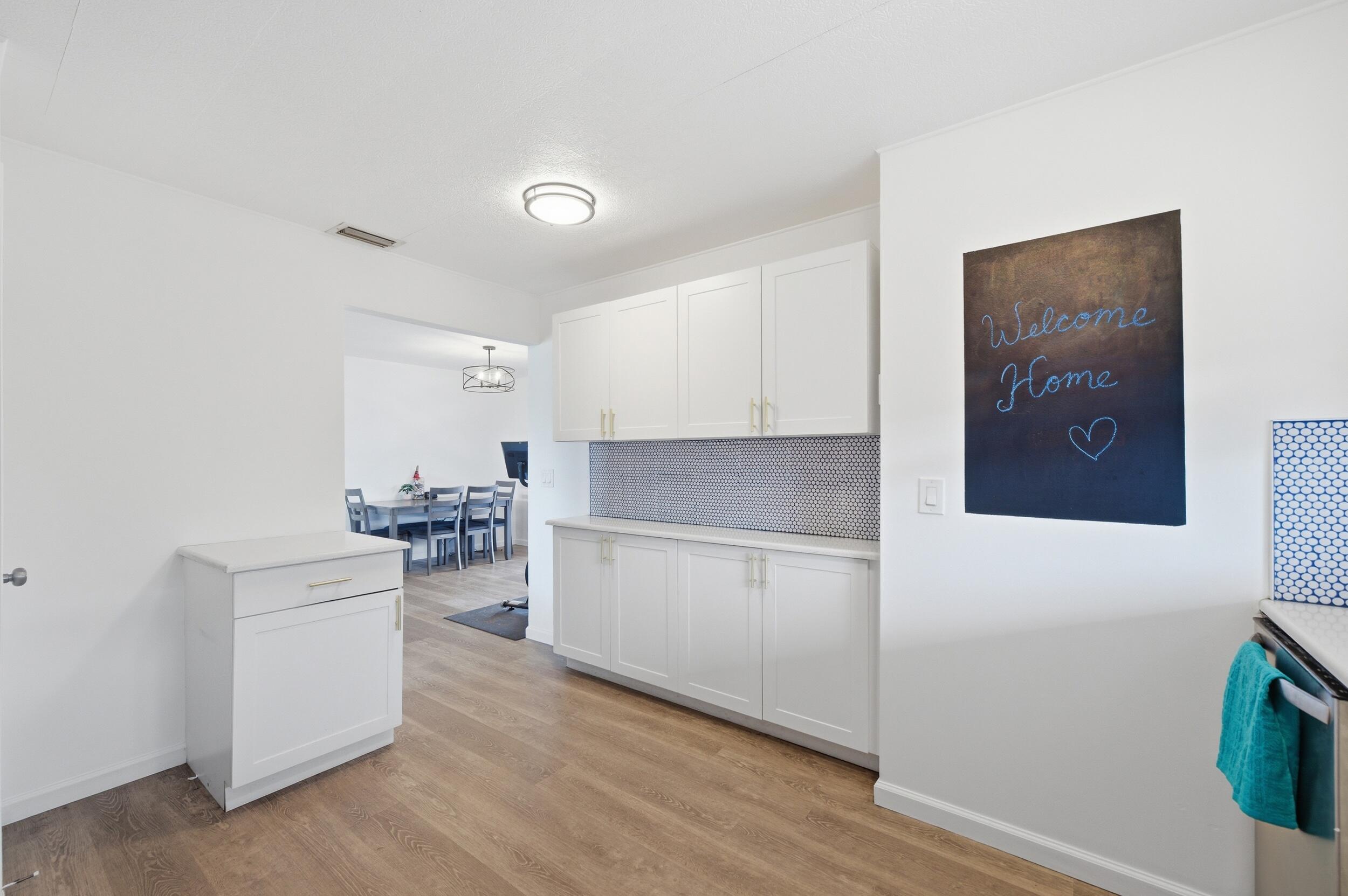 FOREST HILL VILLAGE 7 - Residential