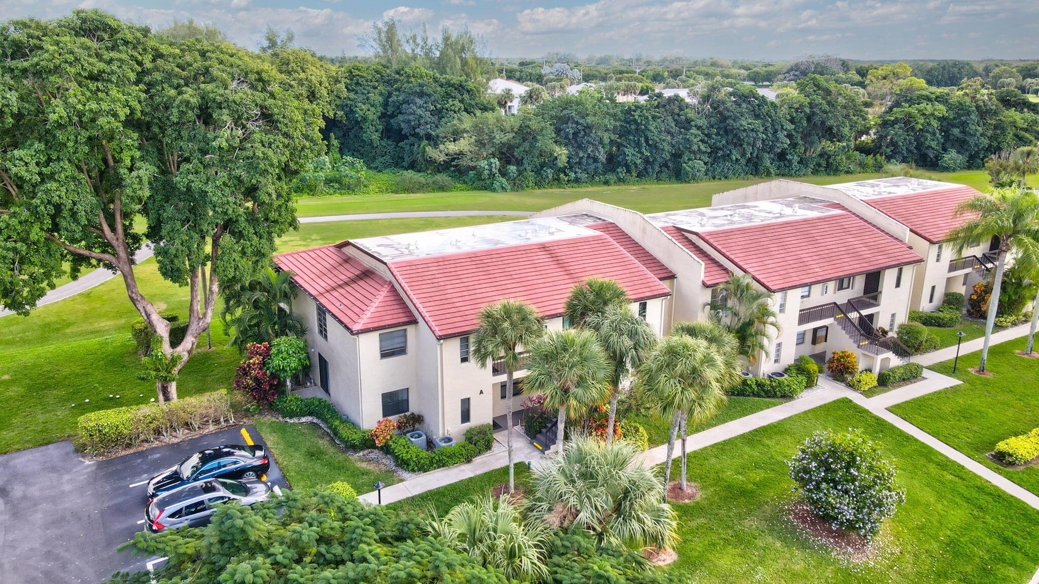 FAIRWAYS OF BOCA LAGO CON - Residential